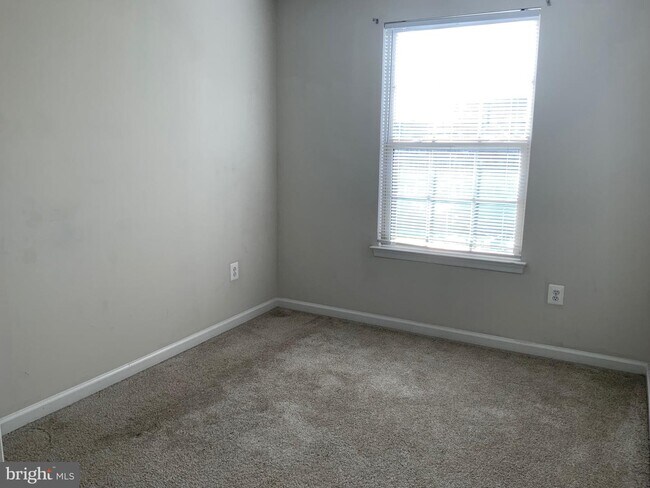 Building Photo - 13713 Little Seneca Pkwy