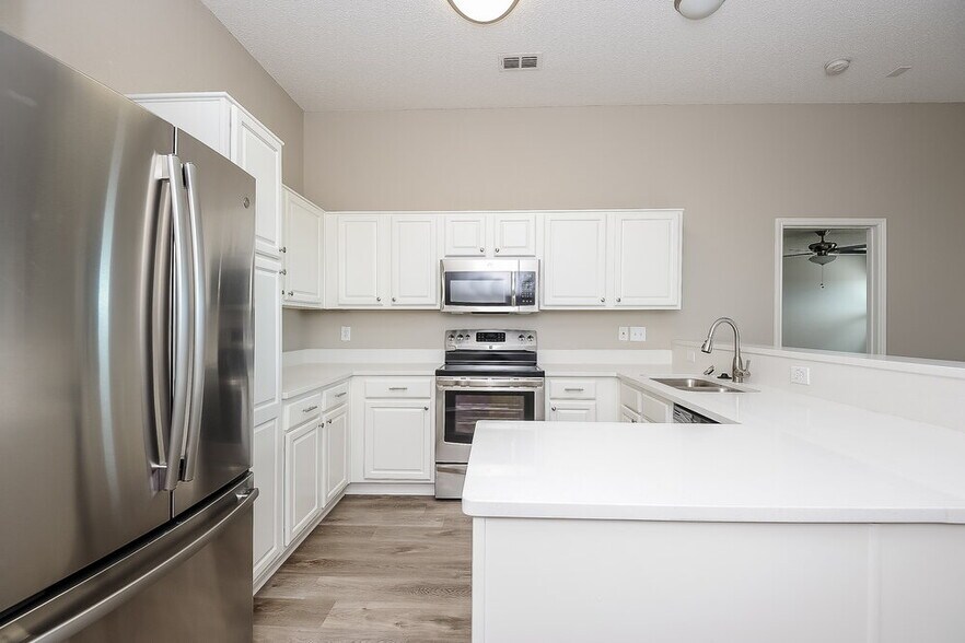 Building Photo - 10213 Dallam Ln