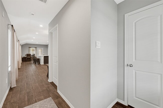 Building Photo - 22438 Forest Gorge Ln