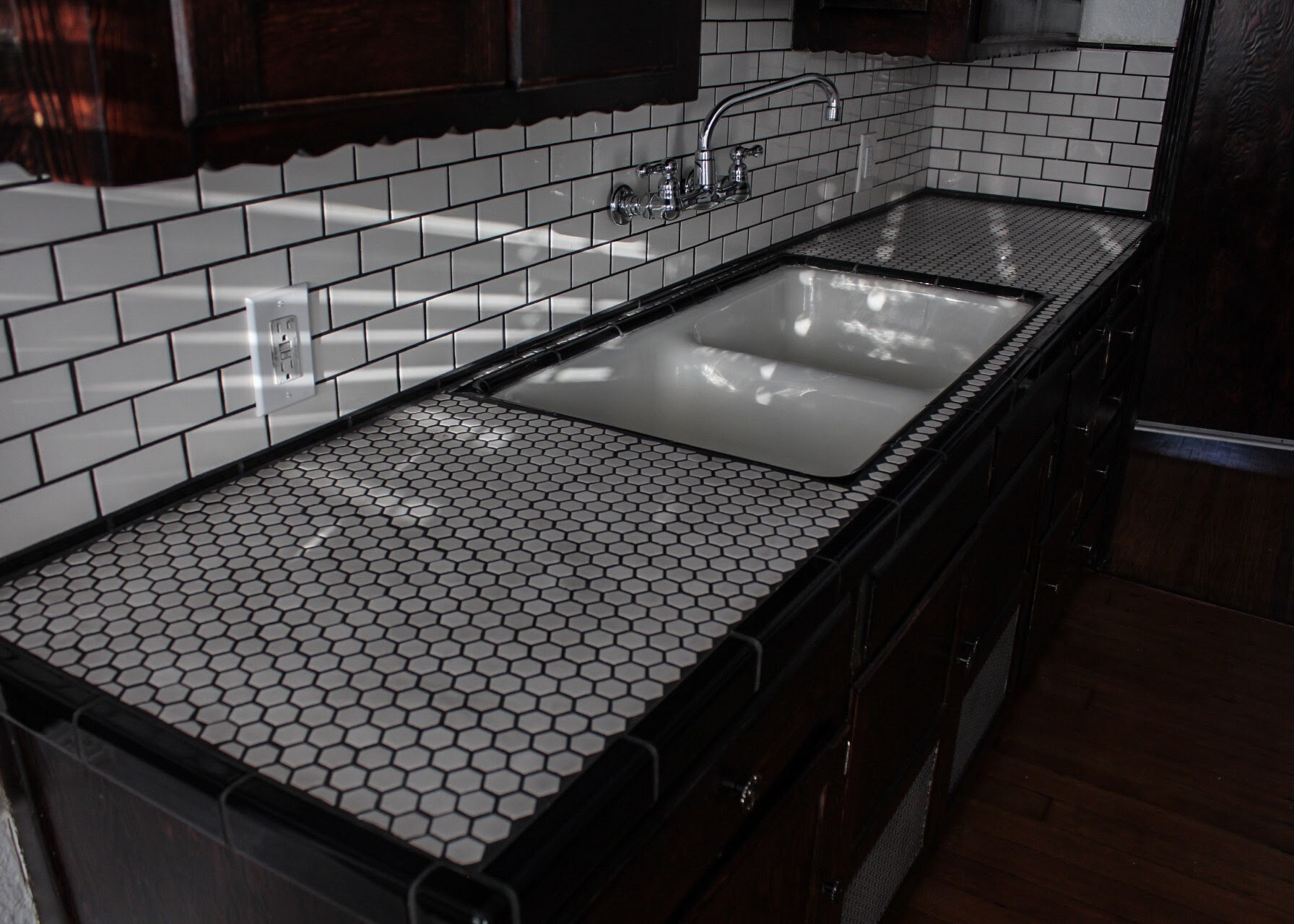 Building Photo - 4256 2nd Ave