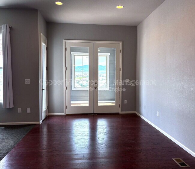 Building Photo - 16976 W 85th Ln