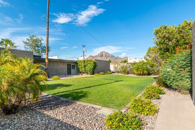 Primary Photo - 1722 E Ocotillo Rd