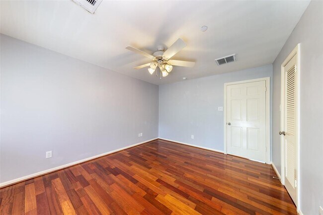 Building Photo - 11839 Stuckey Ln