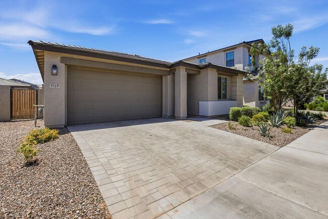 Building Photo - 9319 E Sector Dr