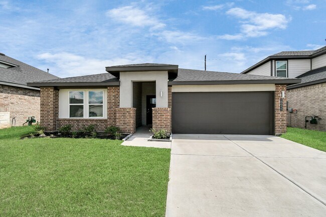 Building Photo - 29935 Gallatin River Ln