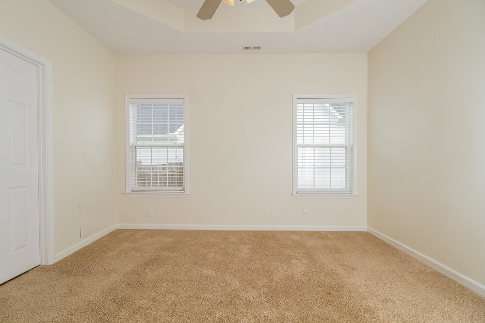 Building Photo - 1452 Colyn Avenue