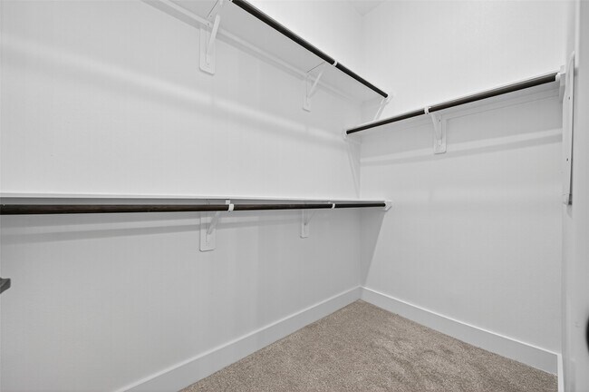 Building Photo - 4330 Avron Dr