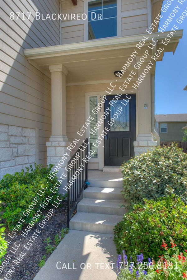 Building Photo - 8717 Blackvireo Dr