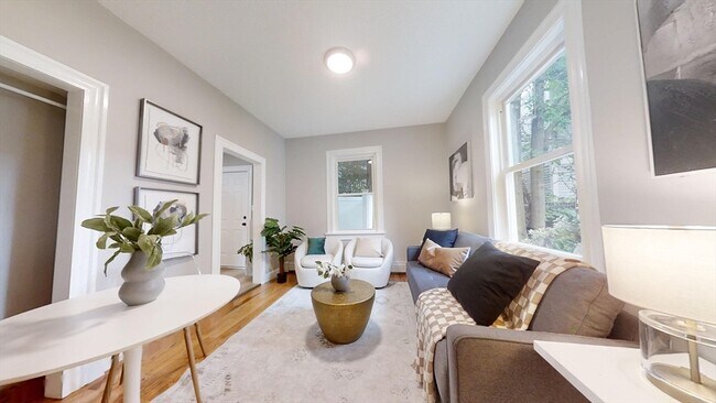 Building Photo - 227 R Western Ave