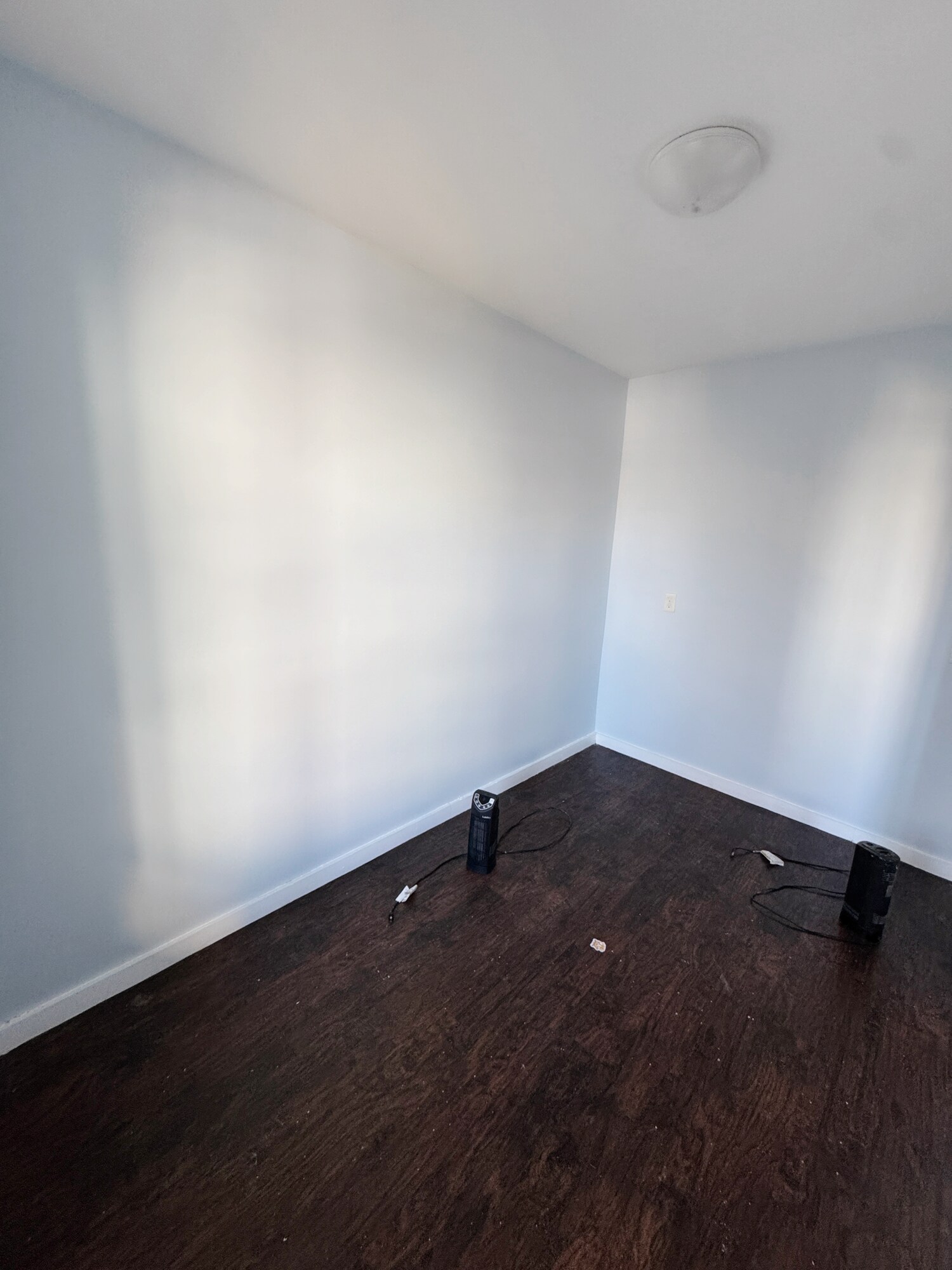 Building Photo - 128 Putnam St