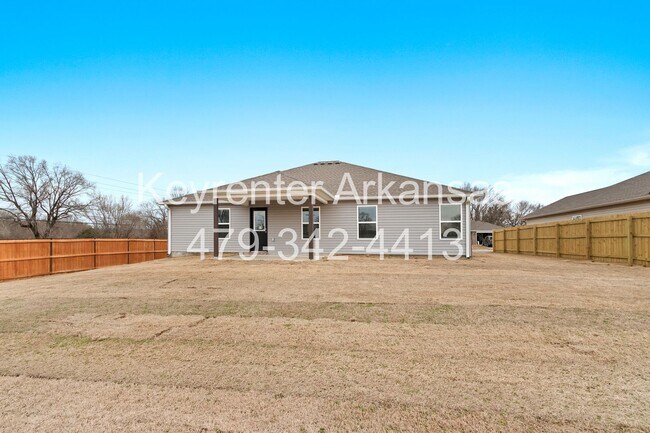 Building Photo - Gorgeous home ready for you!