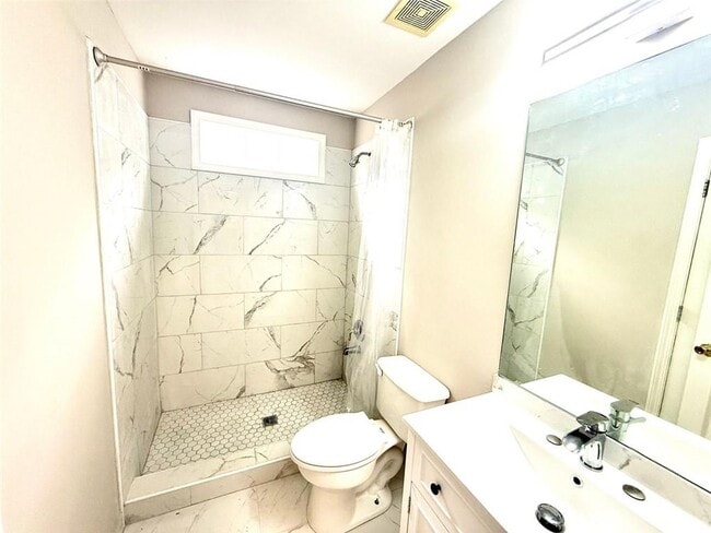 Building Photo - 1505 Wedgefield Ct