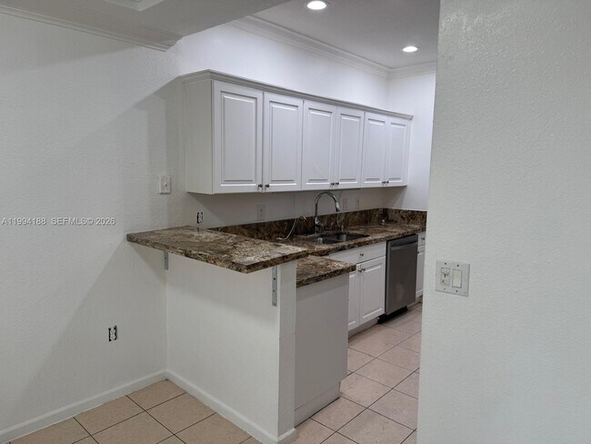 Building Photo - 650 NW 170th Terrace