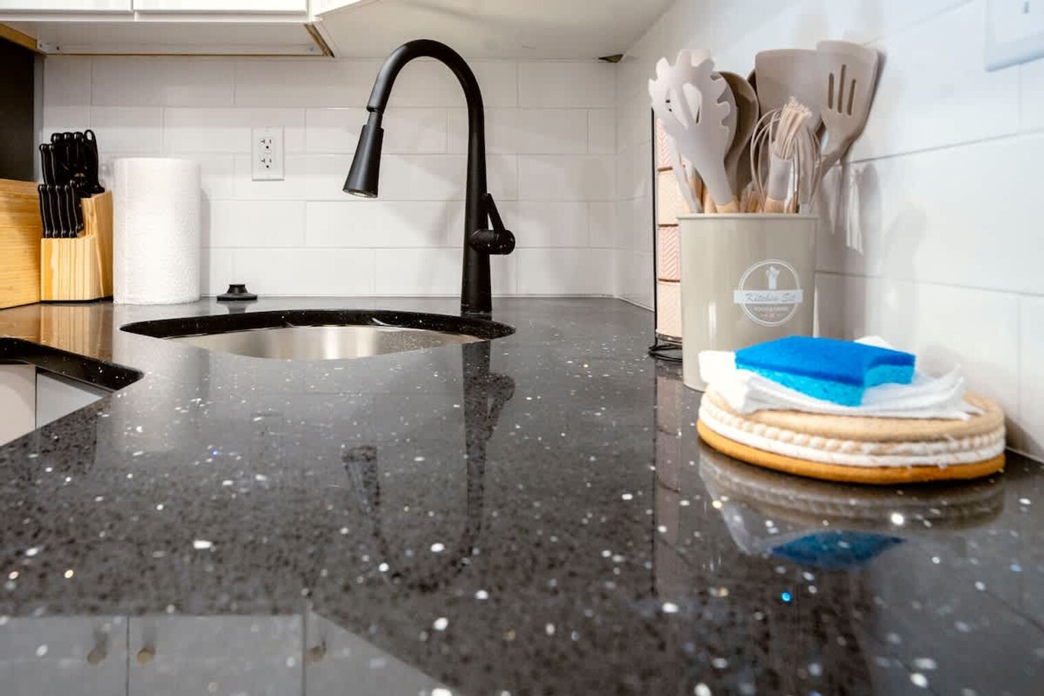 Building Photo - 1384 Ridge Ave