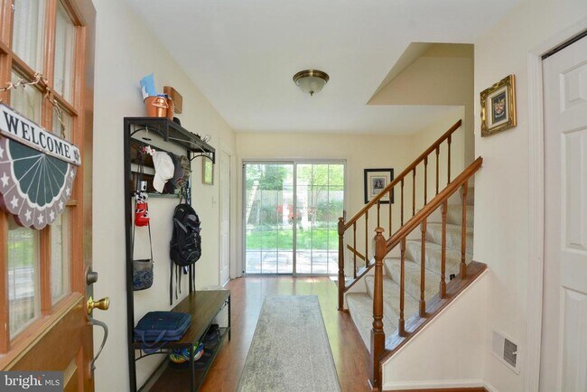 Building Photo - 7307 Fathom Ct