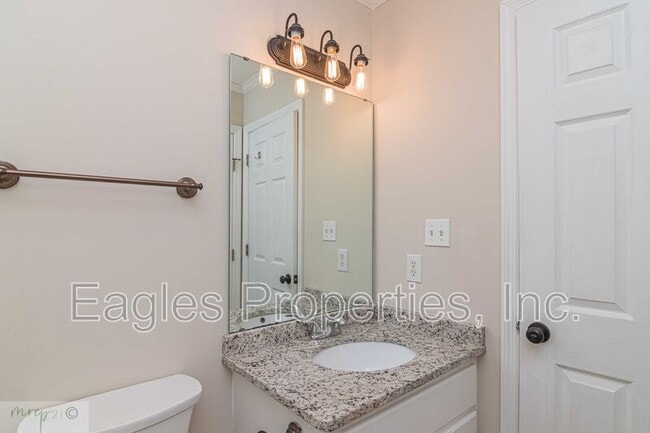 Building Photo - 503 True Vine Rd