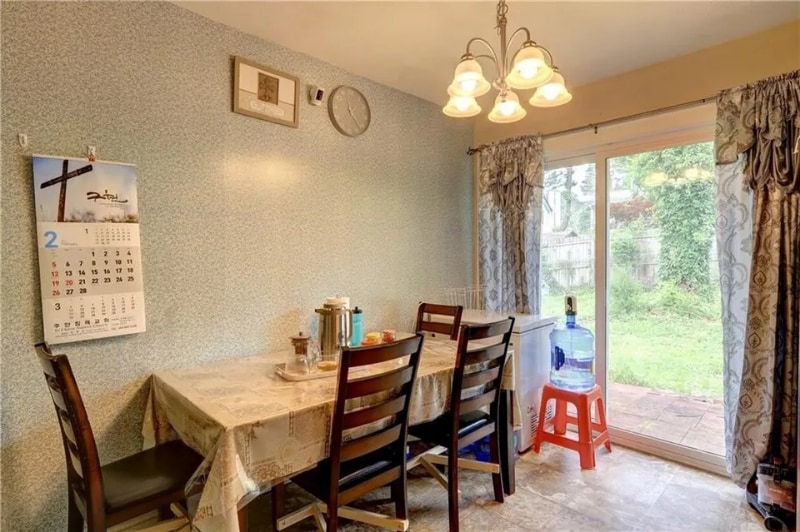 Building Photo - 5783 Sharon Dr NW