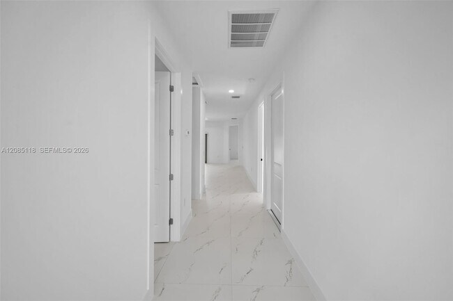 Building Photo - 4744 27th St SW