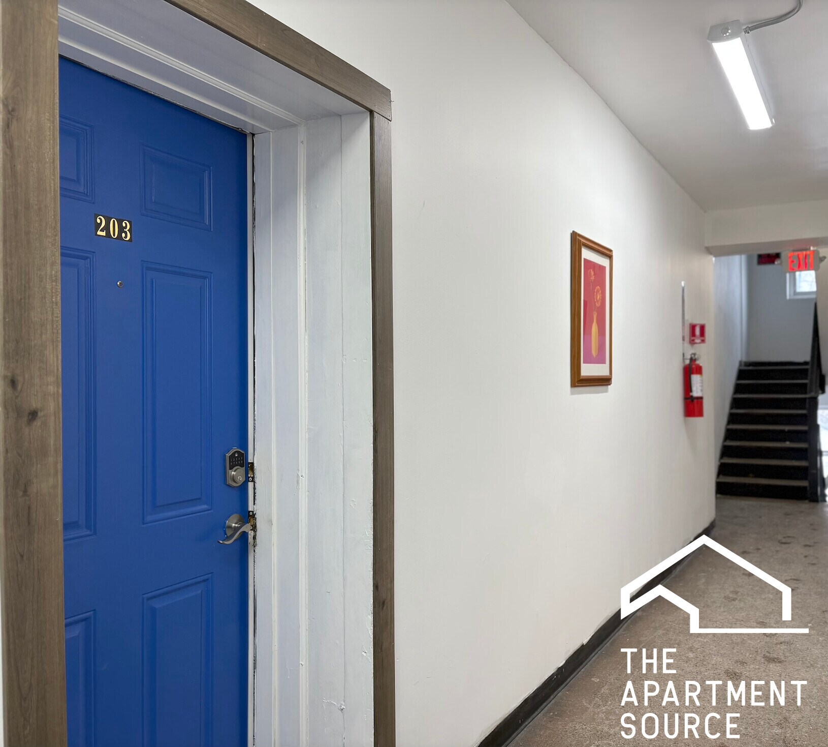 Building Photo - 6226 S Western Ave