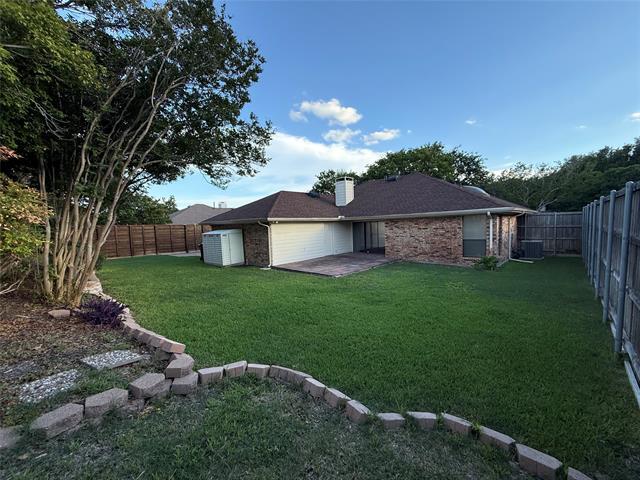 Building Photo - 3733 Interlaken Dr