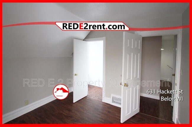 Building Photo - 631 Hackett St