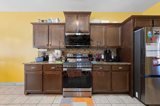 Building Photo - 4940 Brightstar Ln