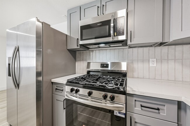 Building Photo - 4605 Norhill Blvd