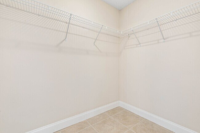 Building Photo - 5 Buffalo View Ln