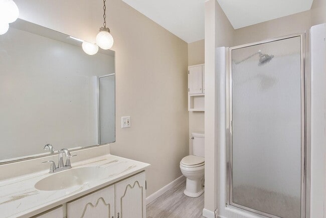 Building Photo - 4489 Pompey Center Rd