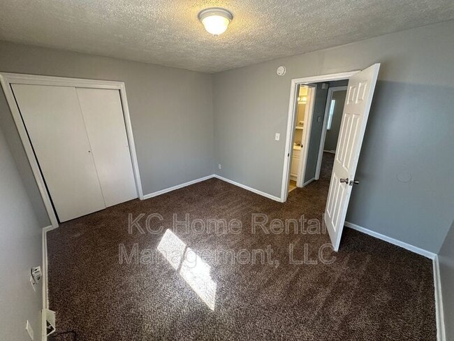 Building Photo - 7225 Gilmore Ave