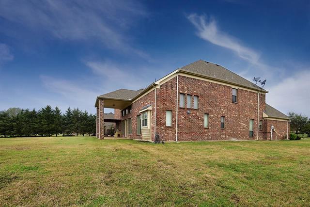 Building Photo - 7304 Meadow Glen Dr