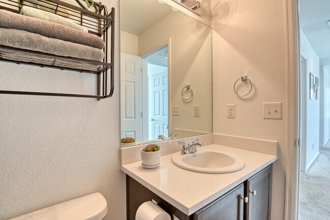 Building Photo - 9857 Beckham St