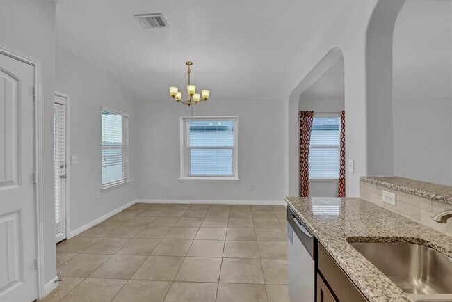 Building Photo - 18321 Cumberland Gap St