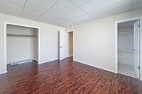 Building Photo - 28 W Blackwell St