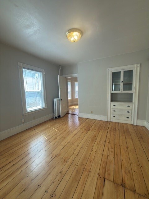 Building Photo - 135-137 Lynde St