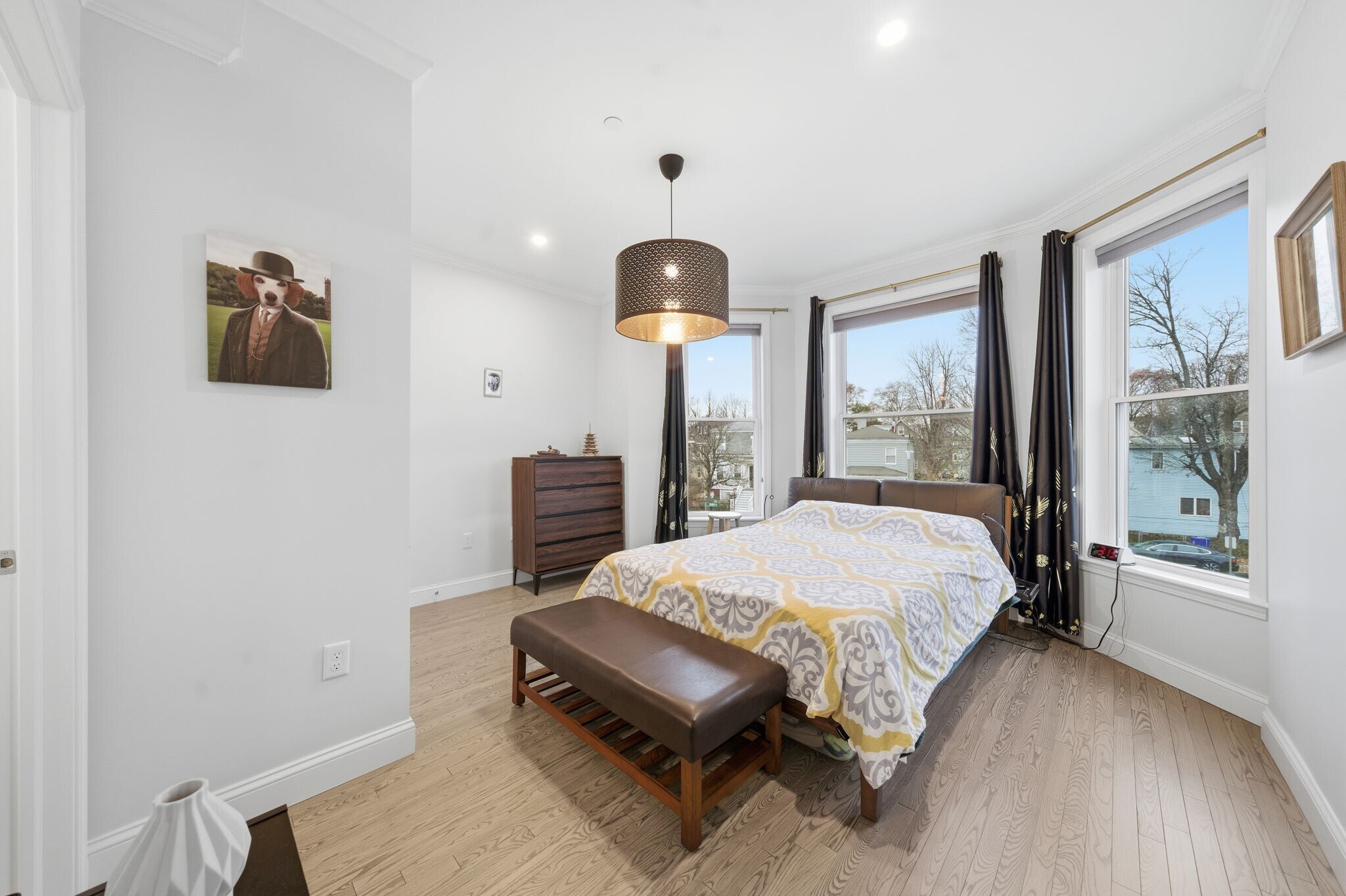 Building Photo - 68 Edson St