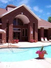 Building Photo - Stonecreek