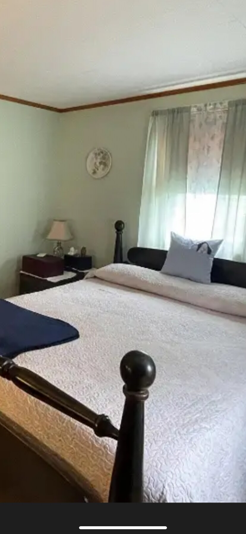 Master bedroom - 10 Richard St