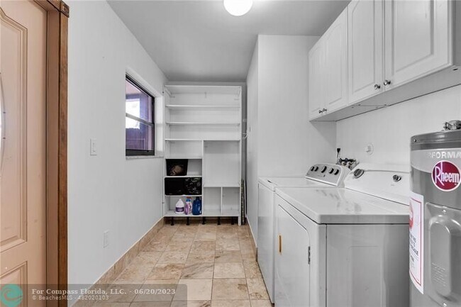 Building Photo - 7400 Raleigh St