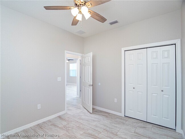 Building Photo - 836 Hanover Ave