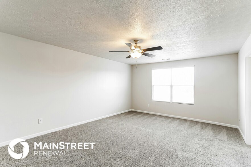 Building Photo - 5009 Roese Ave