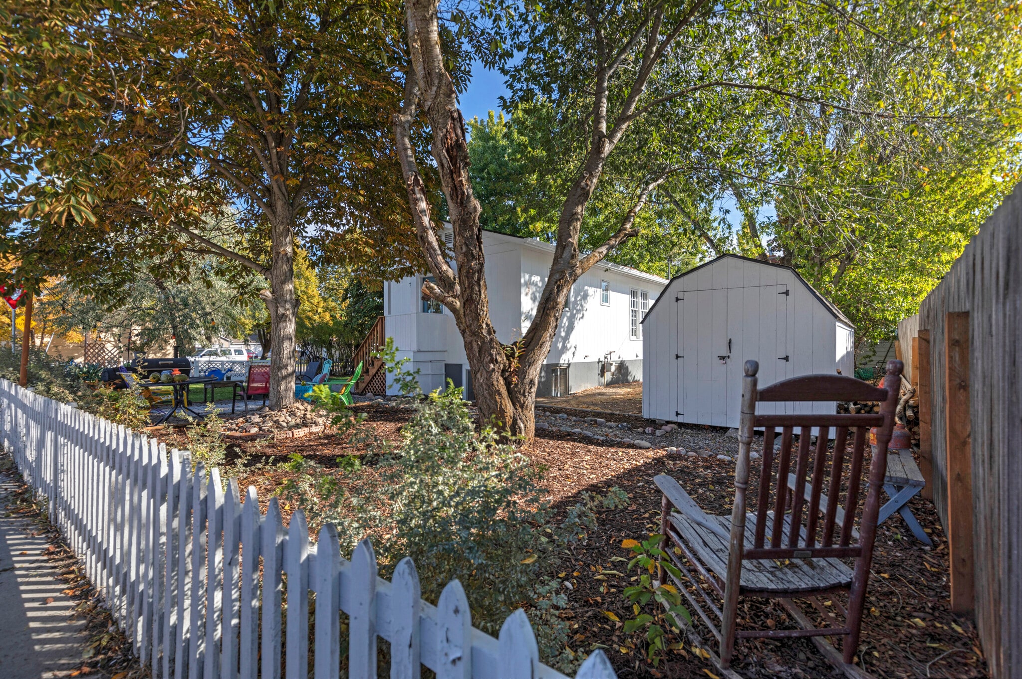 Building Photo - 1847 W Sussex Ave