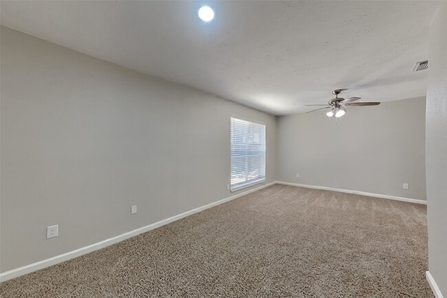 Building Photo - 2314 Pebbledowne Cir