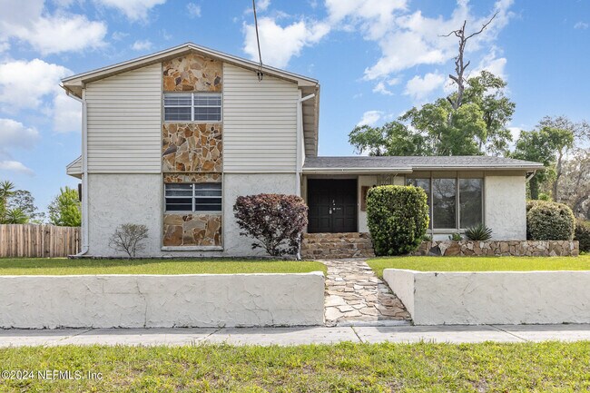 Building Photo - 2867 Holly Bay Rd