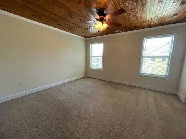 Building Photo - 234 Madison Heights
