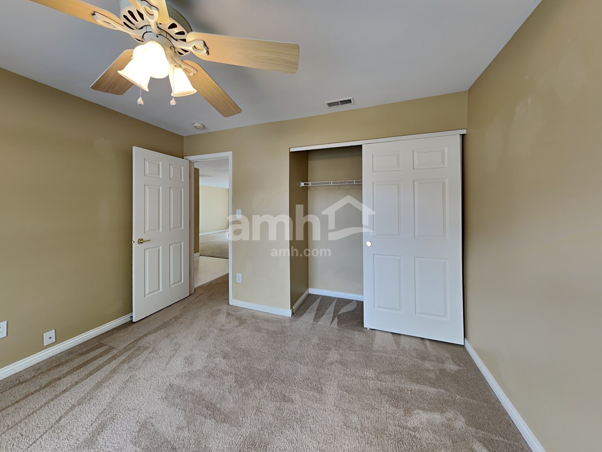 Building Photo - 1159 Fiesta Dr
