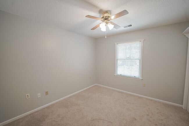 Building Photo - Available Soon!