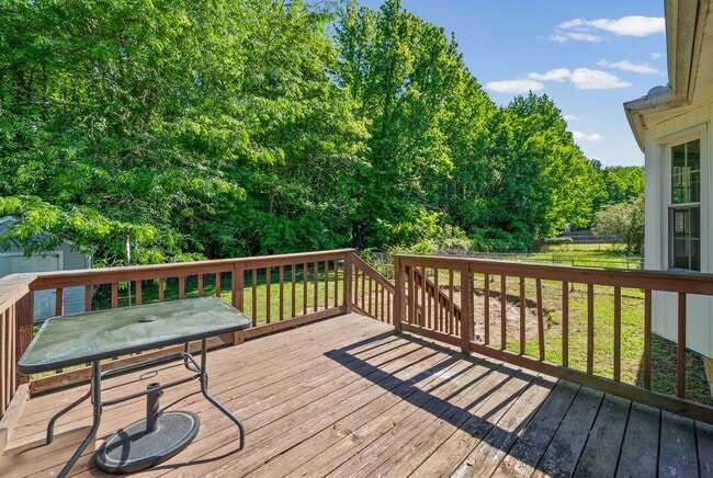 Building Photo - 750 Carmack Ct