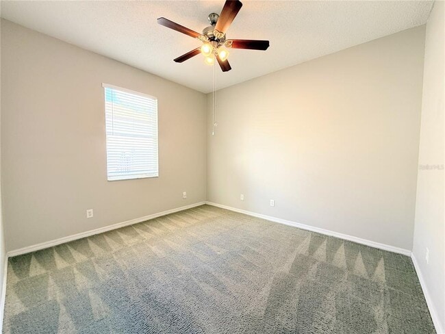 Building Photo - 10301 Goldenbrook Way