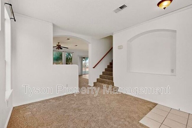 Building Photo - 10027 Silverton Dr NW